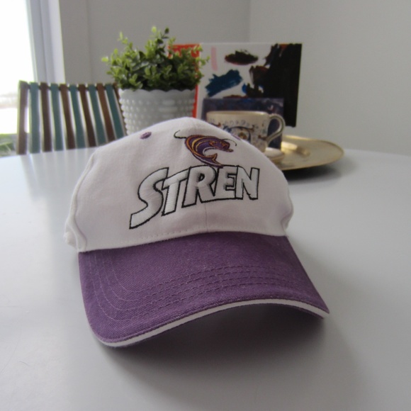 VINTAGE Purple Cap 90s 00s look - Picture 1 of 4